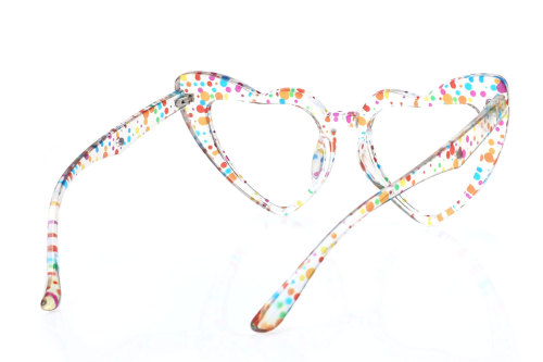 Hey folks, if you’re after eyeglasses that mix style and comfort, this one’s a total gem!