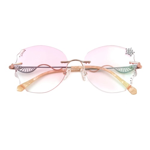 These eyeglasses are designed to impress!