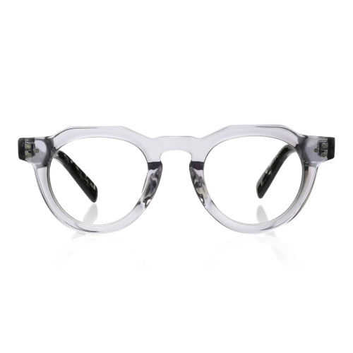 Hey peeps, don’t sleep on this awesome eyeglass frame—it’s a daily essential done right!