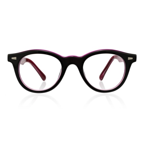 What a timeless gem this eyeglass frame is!