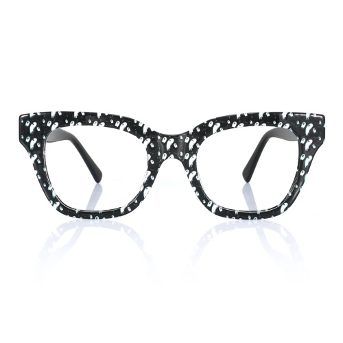 Hey folks! Need glasses that add a bold pop to your look while staying comfy?