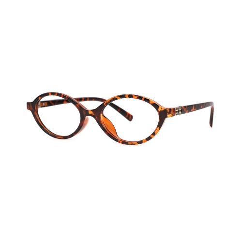 Looking for a pair of glasses that’s both timeless and effortlessly stylish?