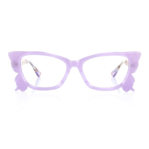 Hey fashion insiders! These eyeglass frames are a total style staple.