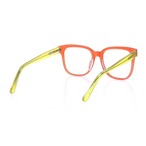 Hey friends! These full-rim acetate glasses are made for daily charm and comfort.