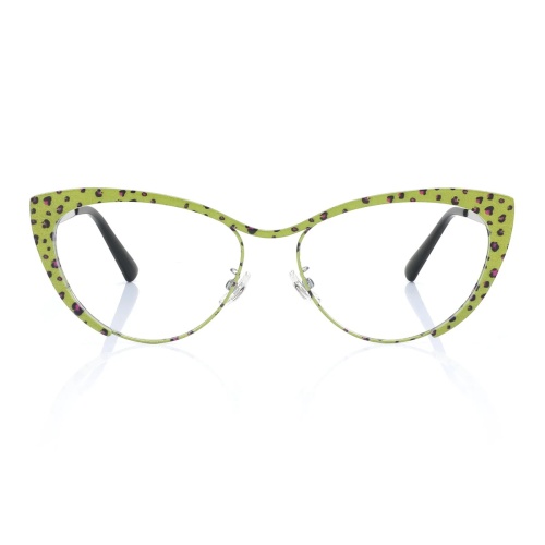 What a sleek pick these eyeglasses are!