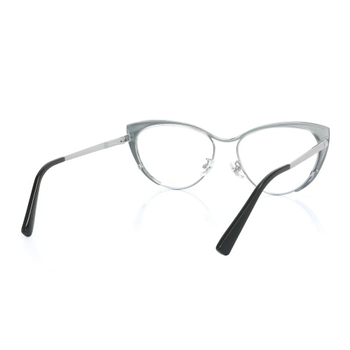 What a sleek pick these eyeglasses are!