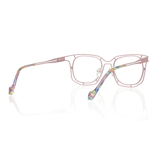 Wow, check out this game-changing eyewear!