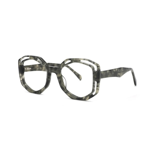 Make a bold statement with these eye-catching glasses!​​
