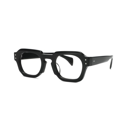 ​Looking to make a bold statement with your eyewear?