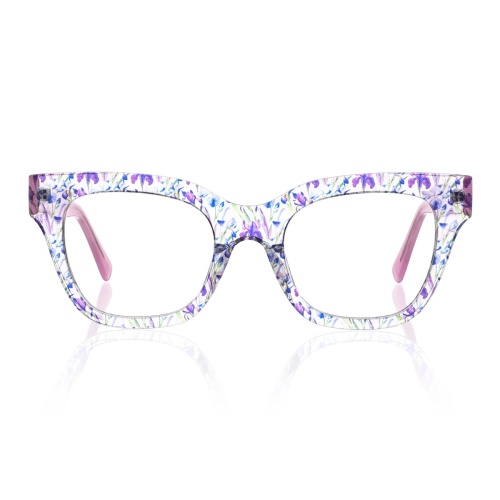 Hey, you’re going to adore these lovely full‑rim glasses!