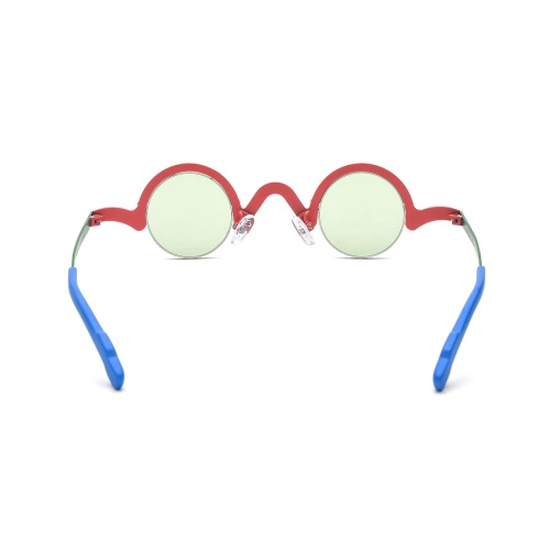 Looking to refresh your eyewear collection with something bold and stylish?