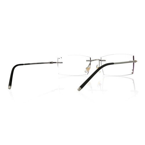 You’ll instantly fall for this chic pair of eyeglasses!