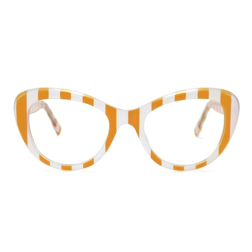 Want eyewear that combines classic charm with modern comfort?