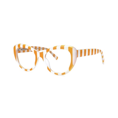 Want eyewear that combines classic charm with modern comfort?