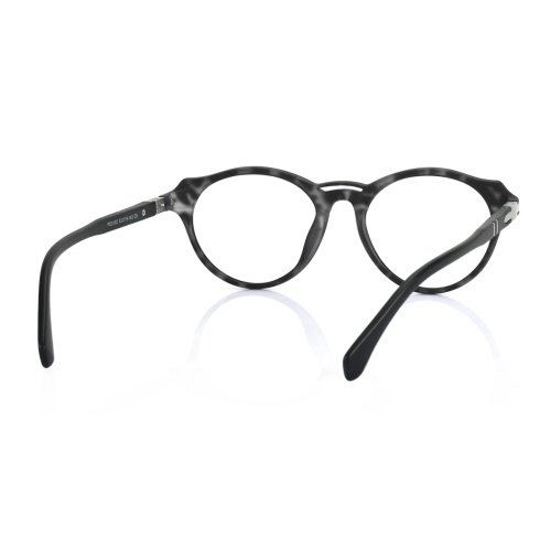 Hey eyeglass lovers!